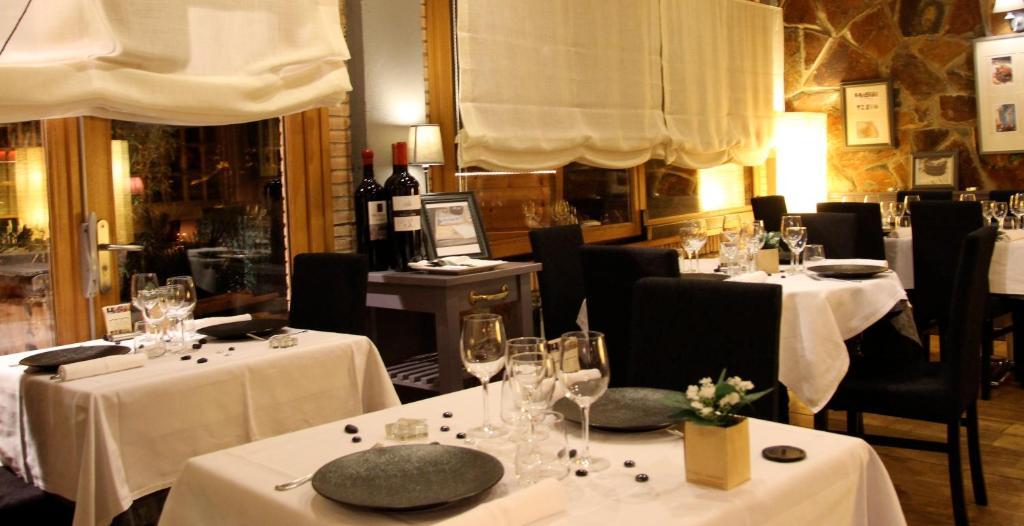 غارغيييّا Hotel La Placa المظهر الخارجي الصورة